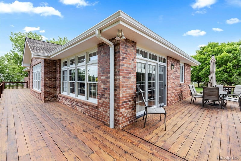 18112 E Fremont Pl, Foxfield, CO 80016