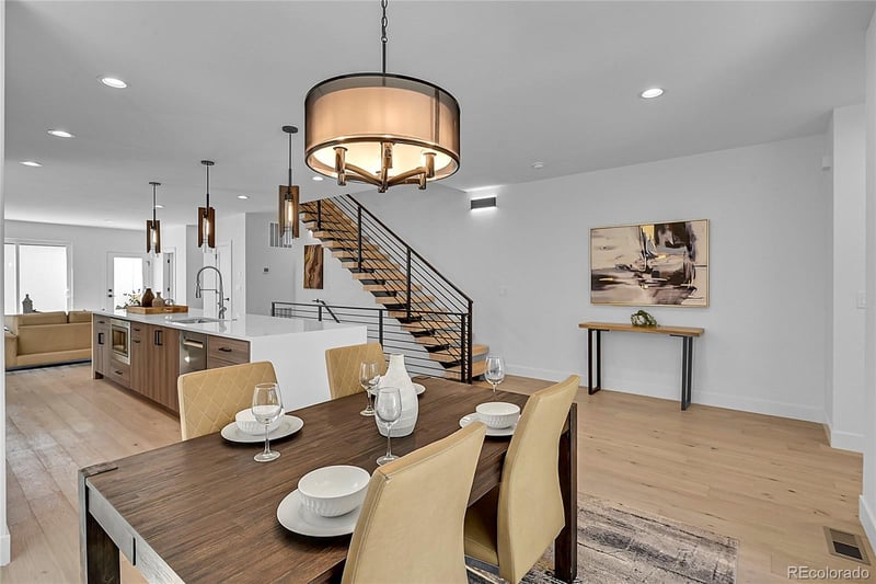 2907 S Sherman St, Englewood, CO 80113