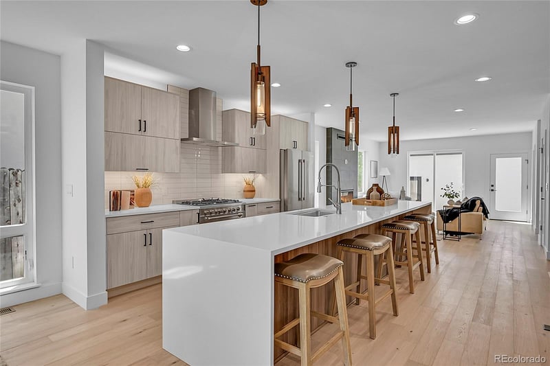 2907 S Sherman St, Englewood, CO 80113