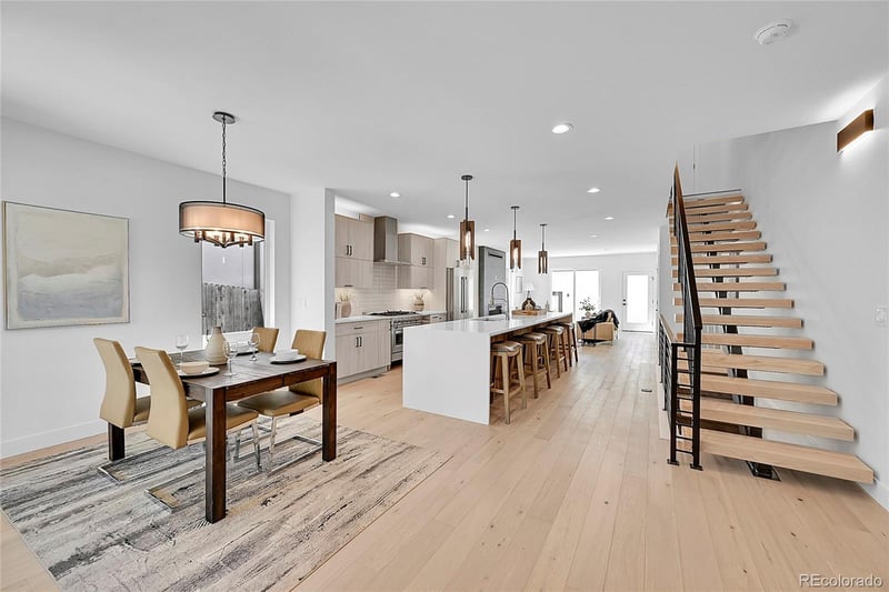 2907 S Sherman St, Englewood, CO 80113