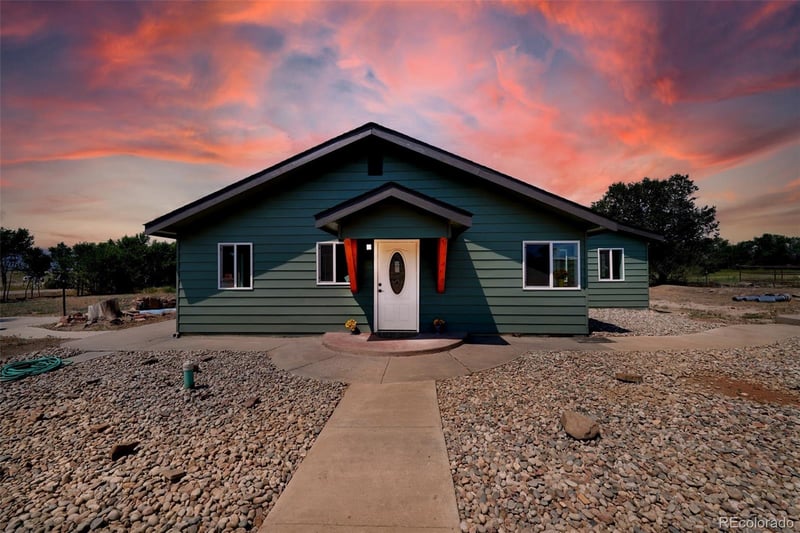 295 10th St, Penrose, CO 81240