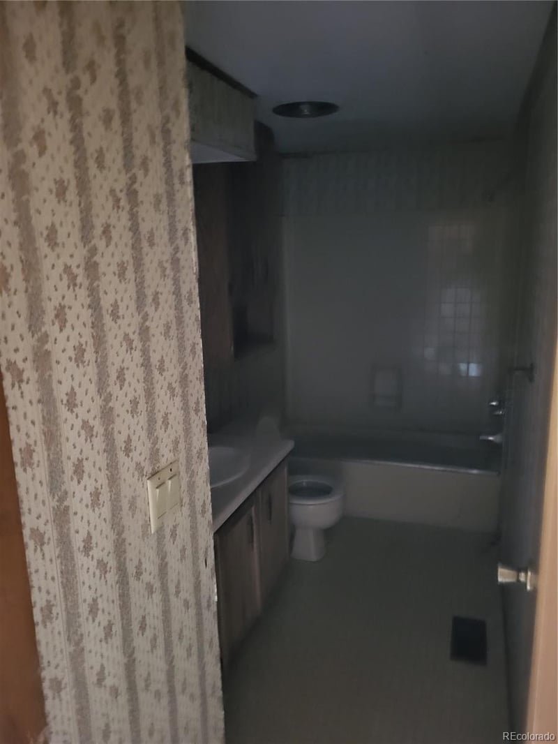 8406 Copeland Ct, Fort Collins, CO 80528