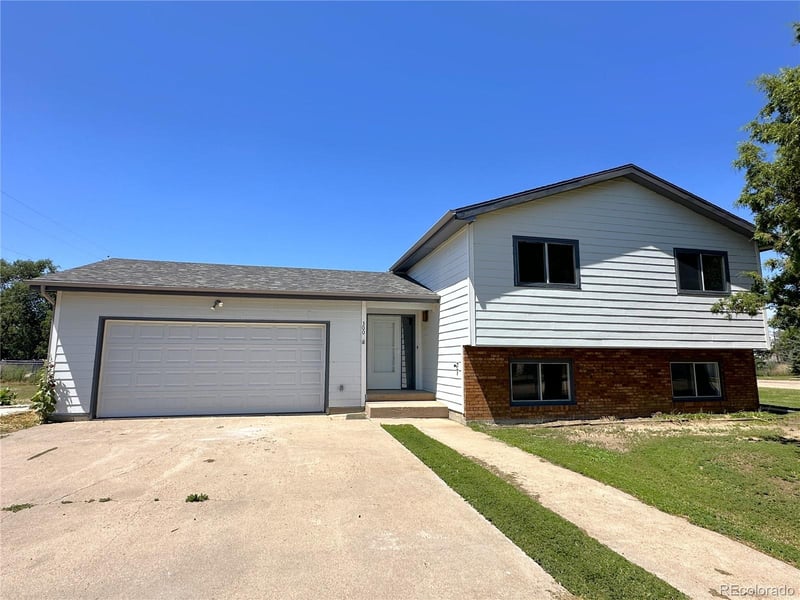 300 3rd St, Genoa, CO 80818