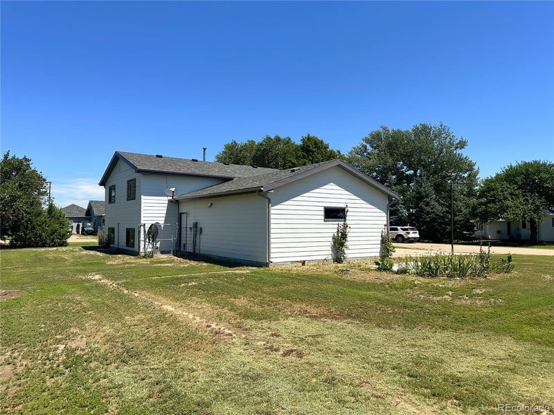 300 3rd St, Genoa, CO 80818