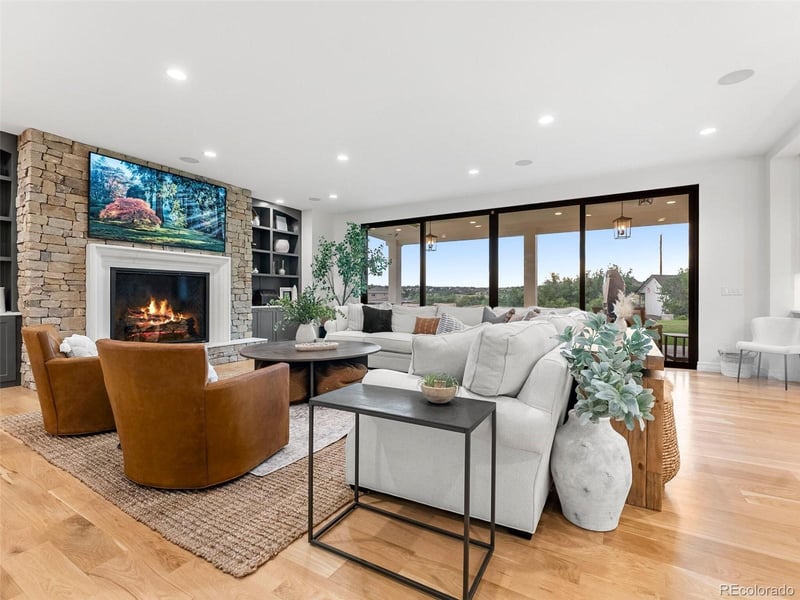 222 E Turf Ln, Castle Rock, CO 80108