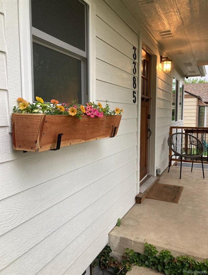 3385 Chase St, Wheat Ridge, CO 80212