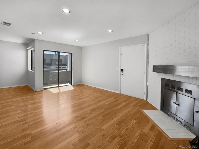 1830 Newland Ct #323, Lakewood, CO 80214