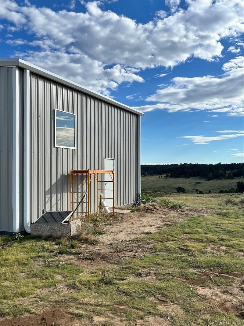 22248 W Lost Creek Trl, Agate, CO 80101
