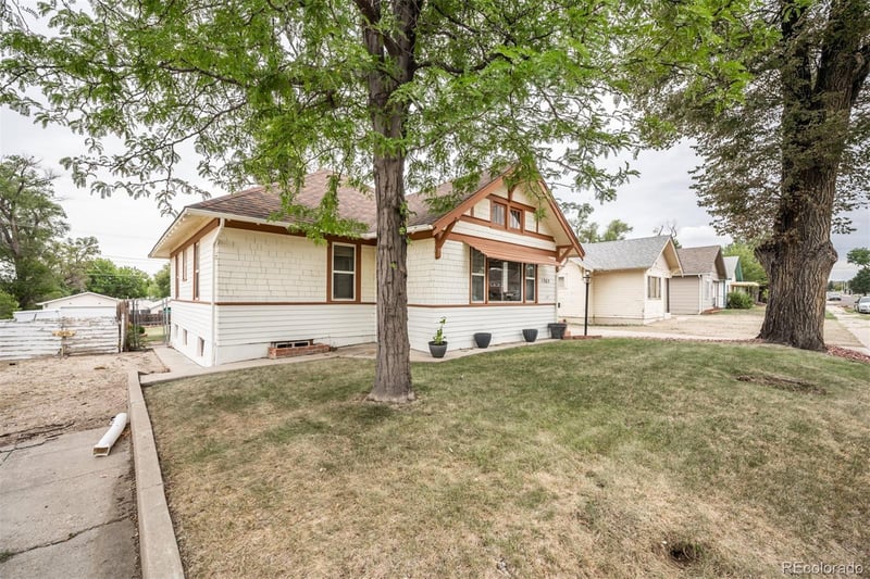 1305 San Juan Ave, La Junta, CO 81050