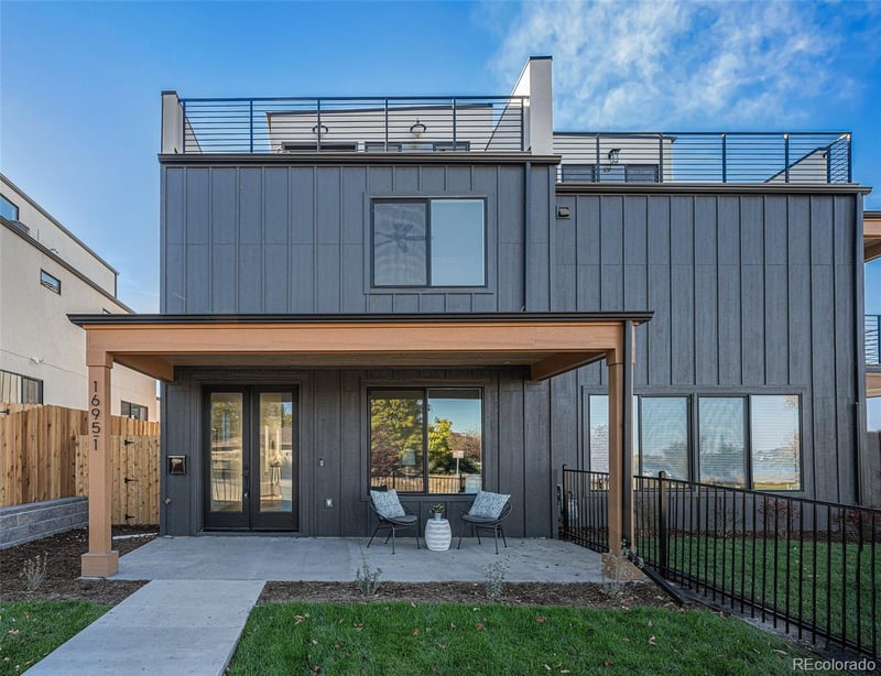 1695 N Zenobia St #1, Denver, CO 80204