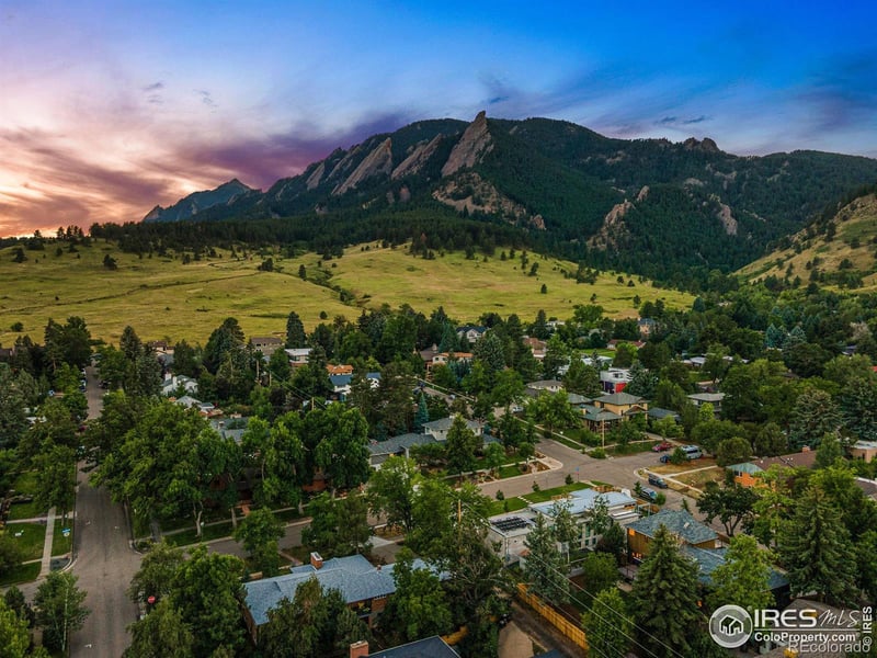 814 7th St, Boulder, CO 80302