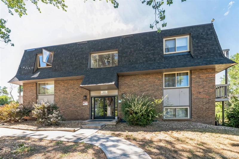 309 E Highline Cir #207, Centennial, CO 80122