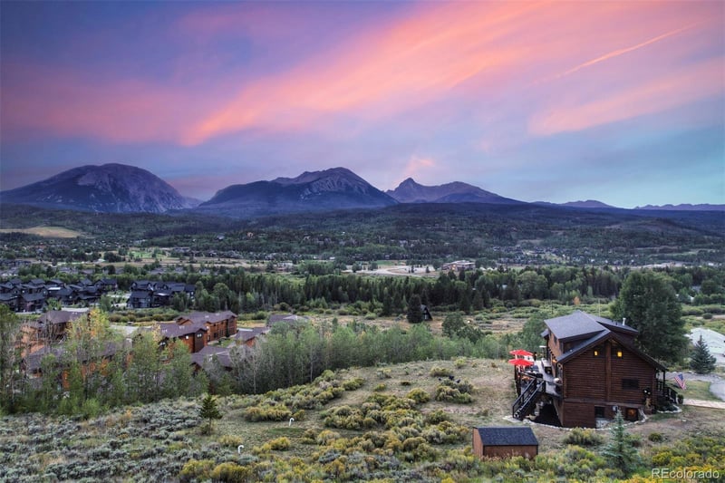 237 S Hillside Dr, Silverthorne, CO 80498