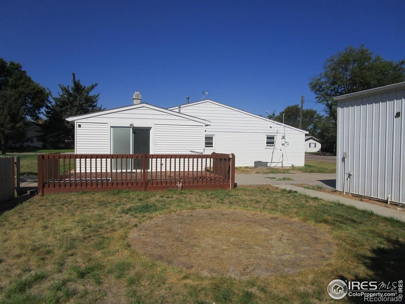 492 8th St, Burlington, CO 80807