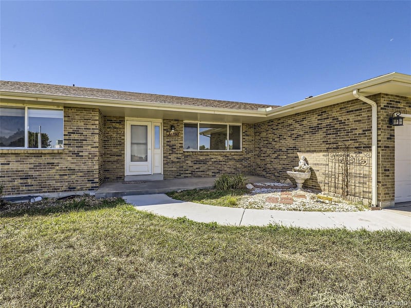 31790 E 2nd Ct, Watkins, CO 80137