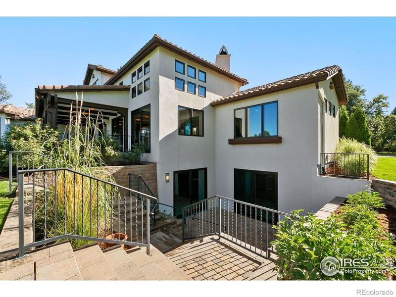 2305 Brookwood Dr, Fort Collins, CO 80525