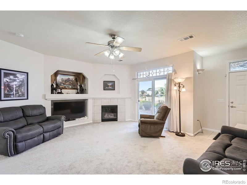 10818 Cimarron St #203, Firestone, CO 80504