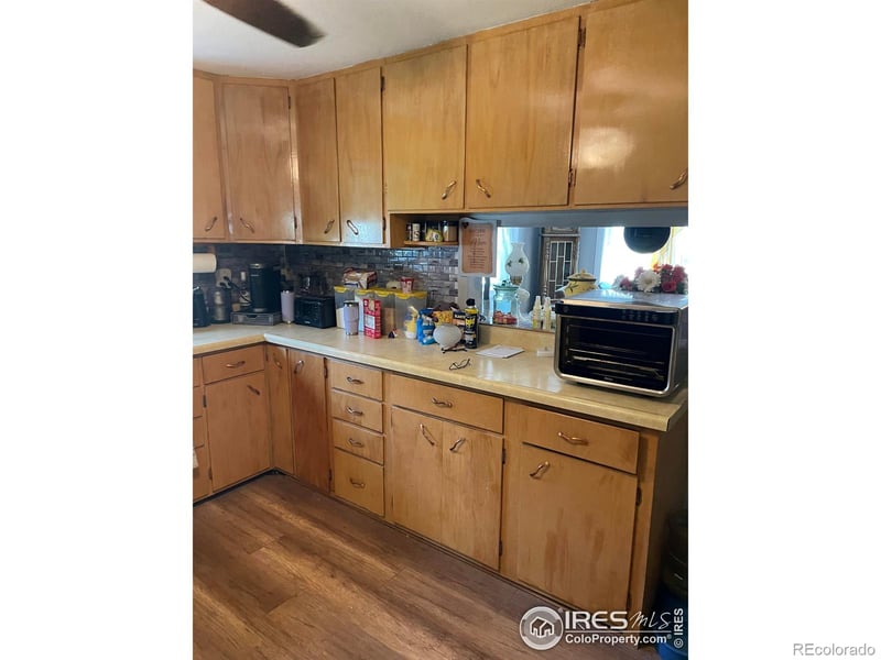826 E 1st St, Wray, CO 80758