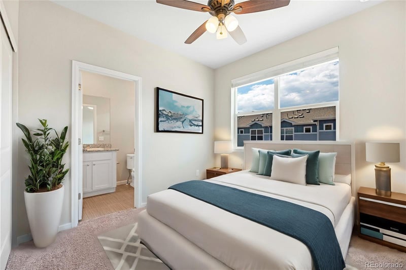 1073 Oak Cir, Denver, CO 80215