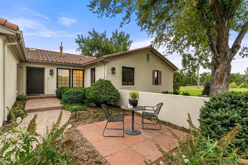 39 Niblick Ln, Littleton, CO 80123