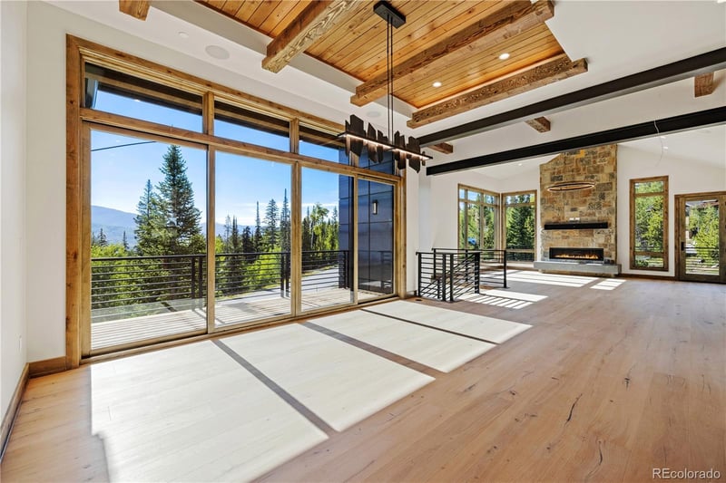 550 Two Cabins Dr, Silverthorne, CO 80498