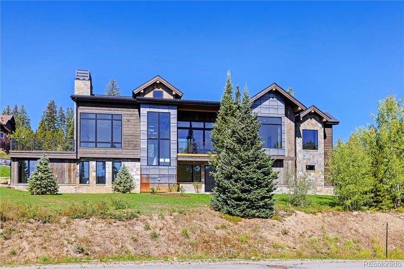 550 Two Cabins Dr, Silverthorne, CO 80498