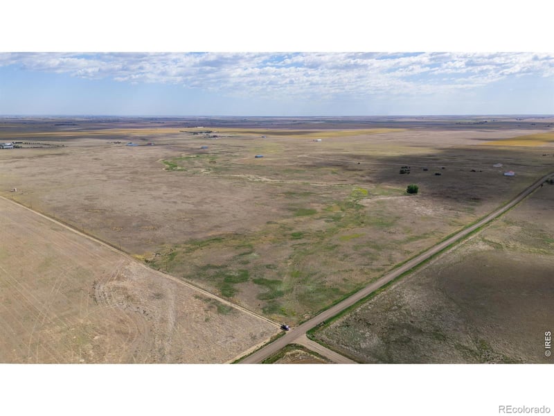 43310 144th Ave, Bennett, CO 80102