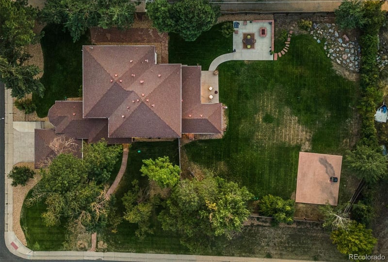2801 N Monaco Pw, Denver, CO 80207
