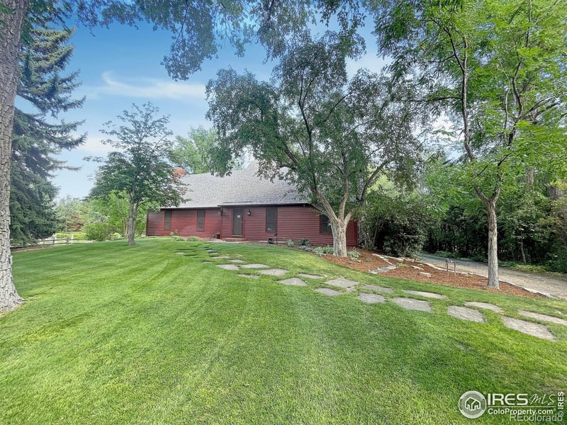 31 Alles Dr, Greeley, CO 80631