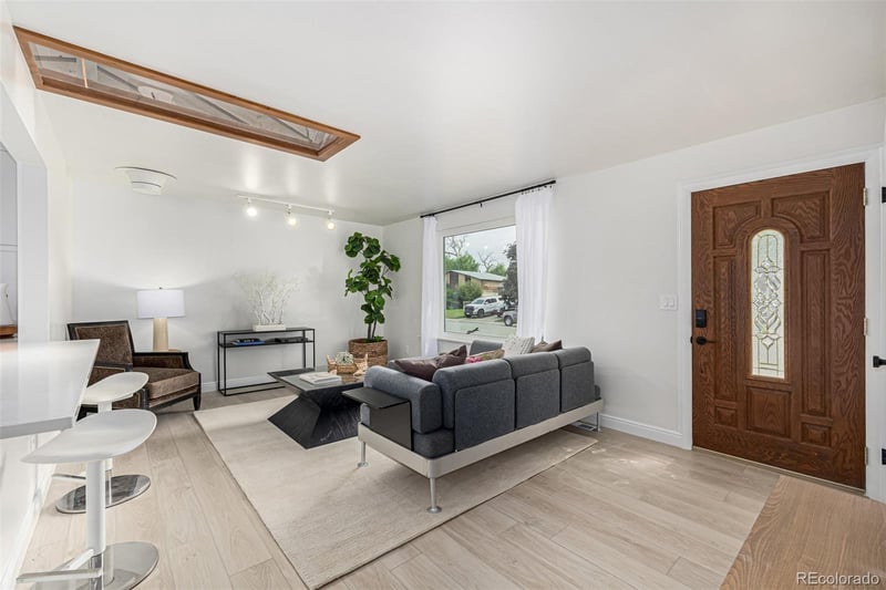 1333 S Owens St, Denver, CO 80232