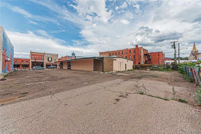 323 Commercial St, Trinidad, CO 81082