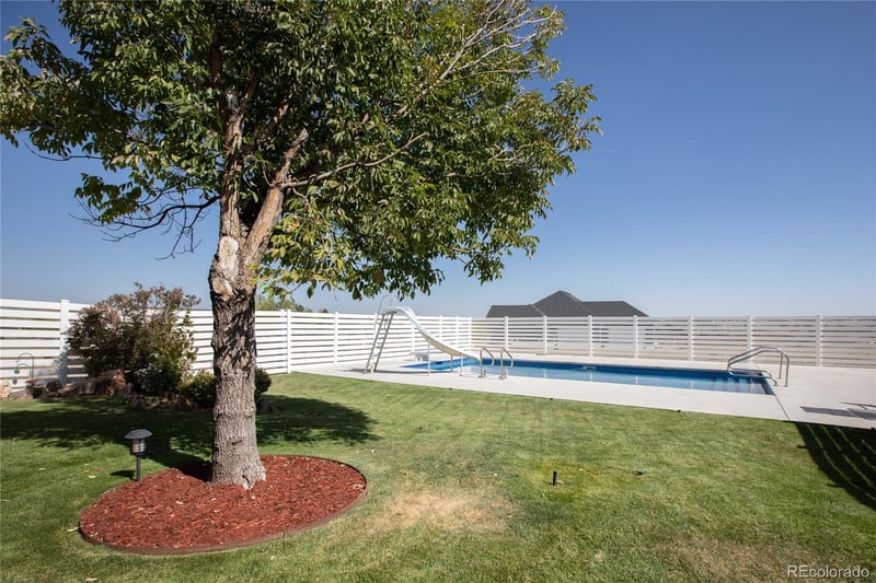 222 S Los Olivos Dr, Pueblo West, CO 81007