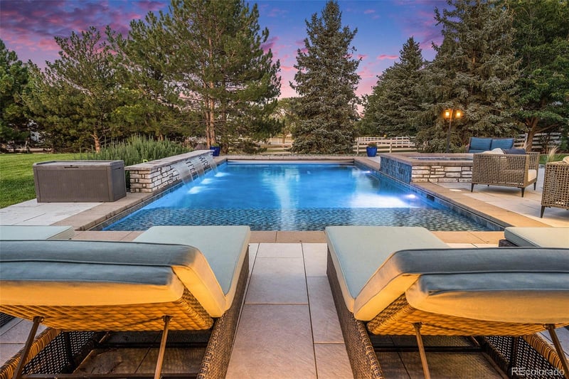 7742 Noble St, Arvada, CO 80007