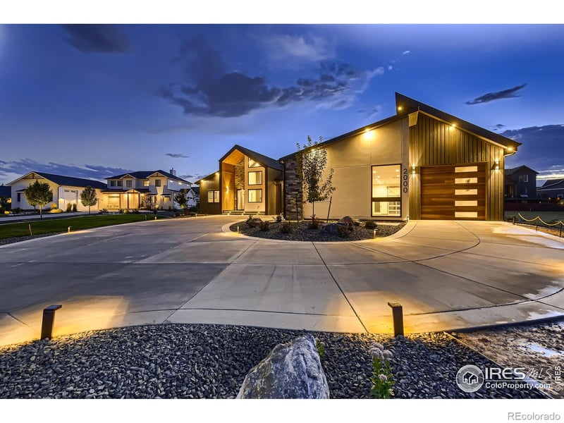 2000 Seasons Dawn Ct, Windsor, CO 80550