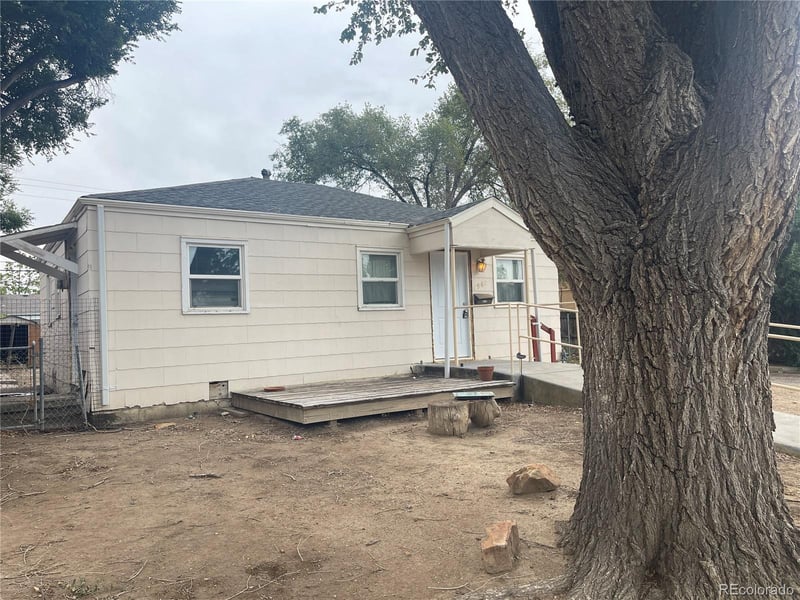 2960 San Isabel Ave, Pueblo, CO 81008