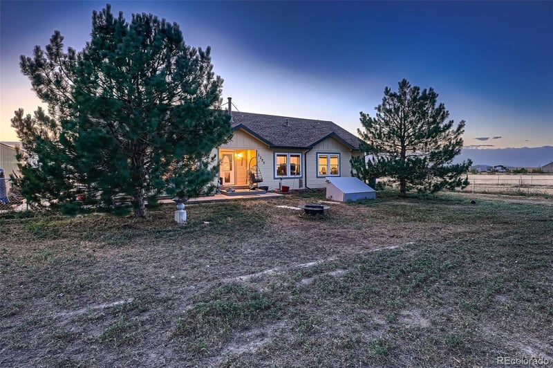 2255 Calhoun Byers Rd, Byers, CO 80103