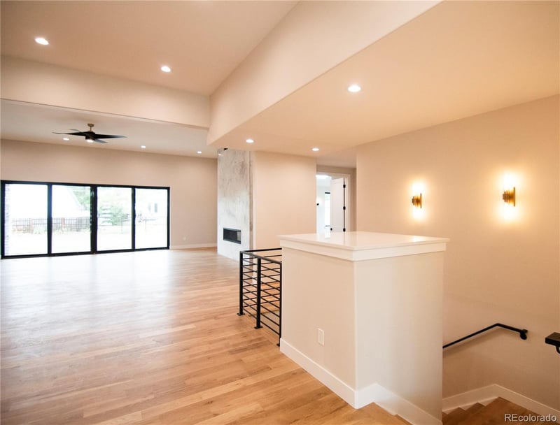 8820 W Alaska Pl, Lakewood, CO 80226