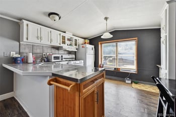 9400 Elm Ct Lot 603E, Denver, CO 80260