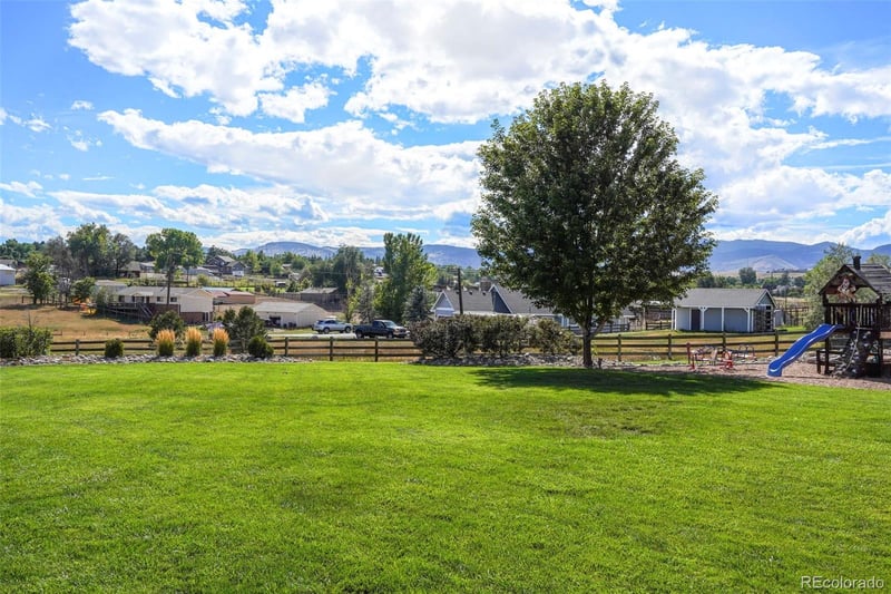 7592 Lupine Ct, Arvada, CO 80007