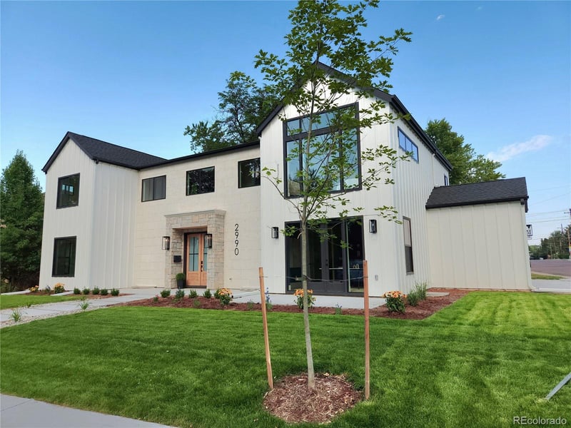 2990 S Dexter Way, Denver, CO 80222