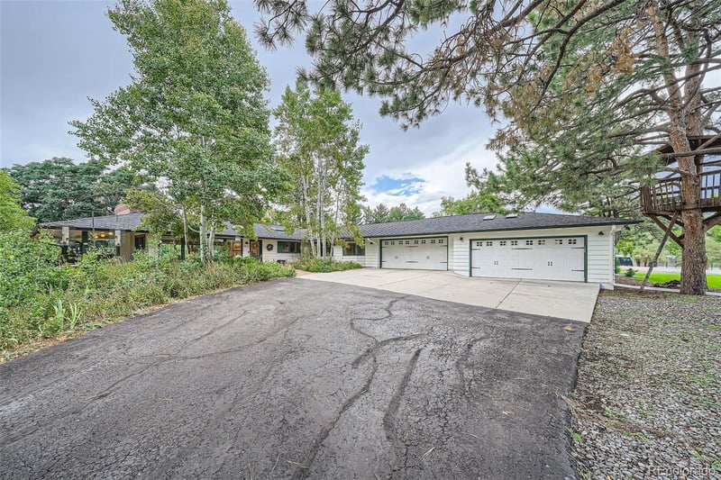 4901 Lakeshore Dr, Littleton, CO 80123