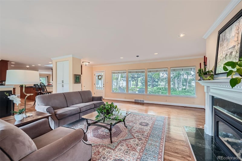 4901 Lakeshore Dr, Littleton, CO 80123
