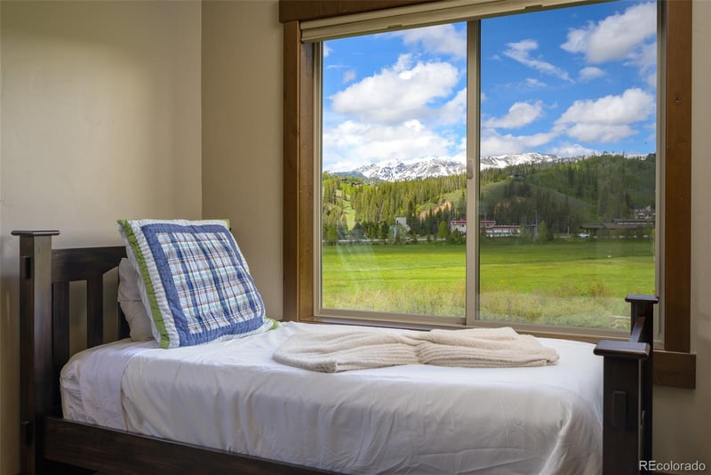 65 Bluestem Ct, Fraser, CO 80442