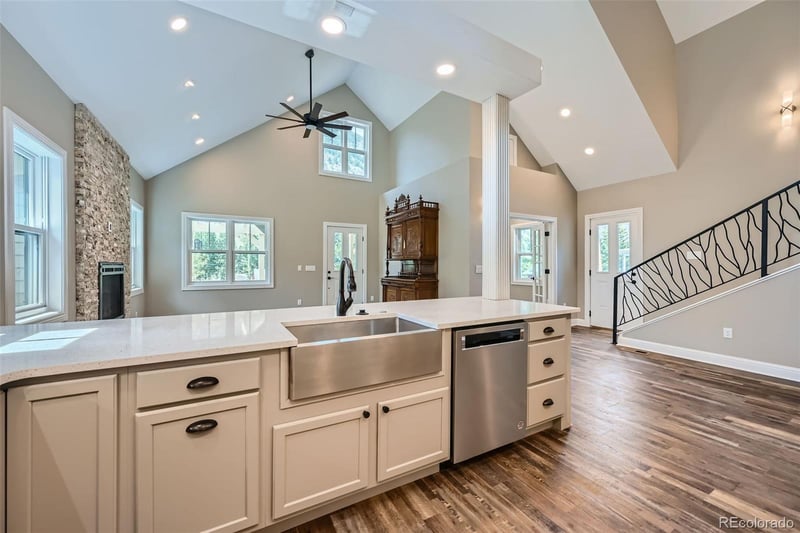 914 Main St, Georgetown, CO 80444