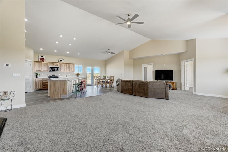 41095 Alta Vista Rd, Ramah, CO 80832