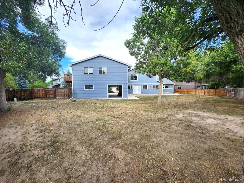 16072 E Loyola Pl, Aurora, CO 80013
