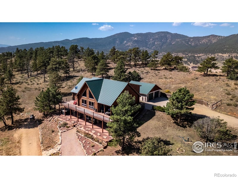 3911 Rainbow Ln, Loveland, CO 80537