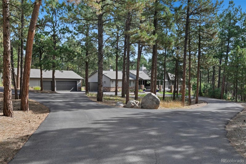 2780 Rocky Heights Dr, Colorado Springs, CO 80921