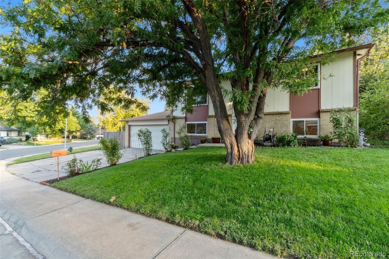 11188 W Iowa Dr, Denver, CO 80232