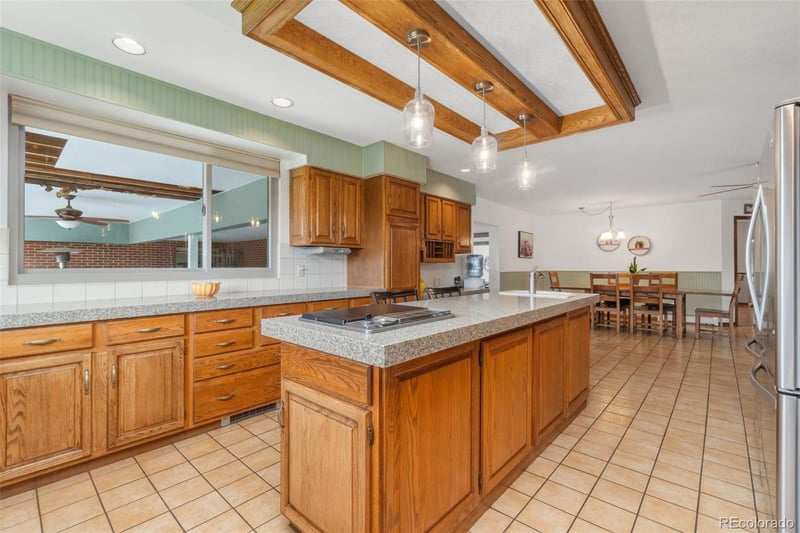 10101 W 72nd Ave, Arvada, CO 80005